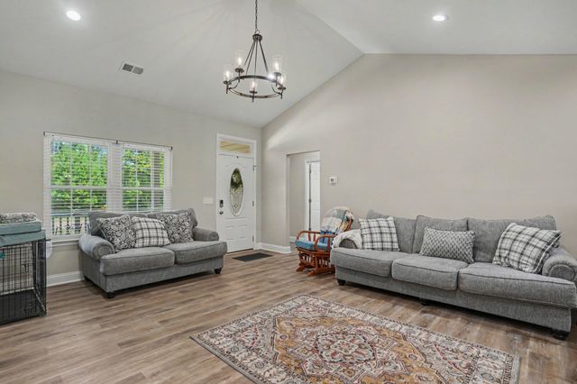 145 Black Harbor Dr., Conway, SC 29526
