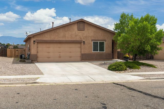 15 Tome Vista Drive, Los Lunas, NM 87031