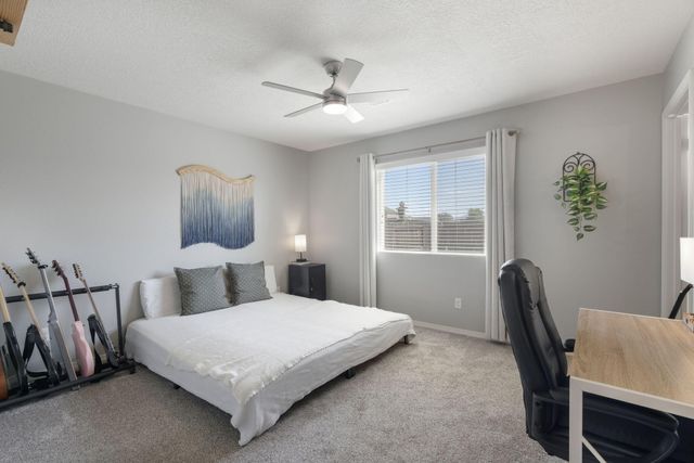 15 Tome Vista Drive, Los Lunas, NM 87031