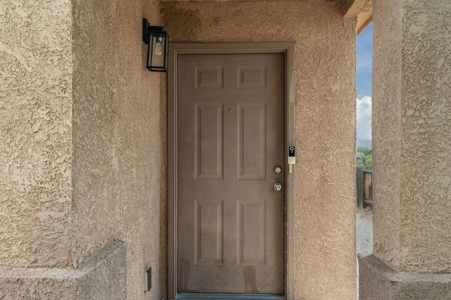 15 Tome Vista Drive, Los Lunas, NM 87031