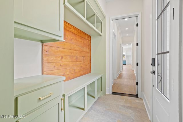 102 Venice Circle, Madison, MS 39110