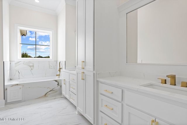 102 Venice Circle, Madison, MS 39110