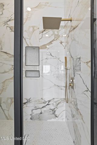 102 Venice Circle, Madison, MS 39110