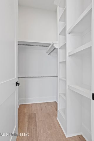 102 Venice Circle, Madison, MS 39110