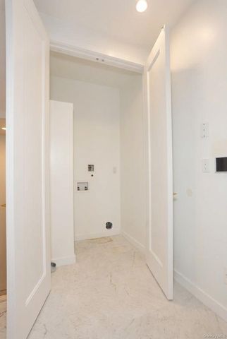 1 Hopal Lane 102, Monsey, NY 10952