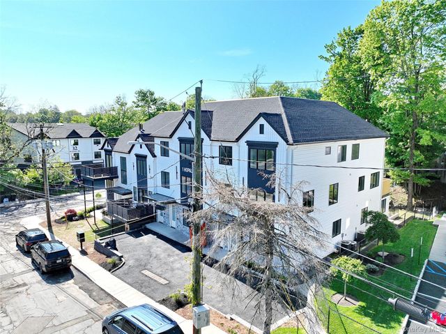 1 Hopal Lane 102, Monsey, NY 10952