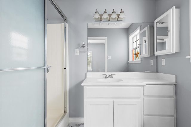 140 Meadowview Drive, Trinity, TX 75862