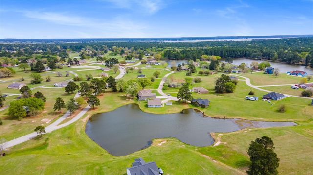 140 Meadowview Drive, Trinity, TX 75862