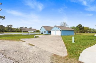 140 Meadowview Drive, Trinity, TX 75862