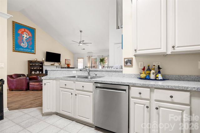 209 Strawberry Knoll Drive, Fort Mill, SC 29715