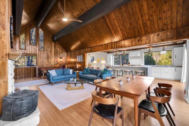 26623 Hillcrest Lane, Lake Arrowhead, CA 92352