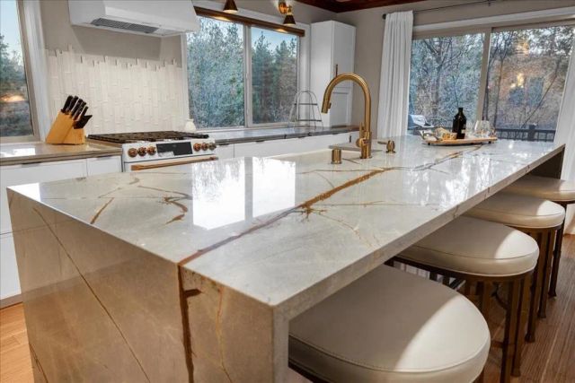 26623 Hillcrest Lane, Lake Arrowhead, CA 92352