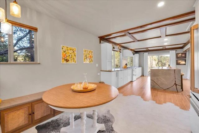 26623 Hillcrest Lane, Lake Arrowhead, CA 92352