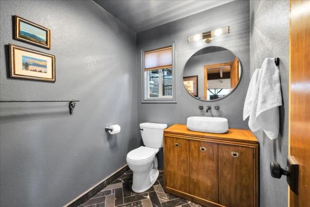 26623 Hillcrest Lane, Lake Arrowhead, CA 92352