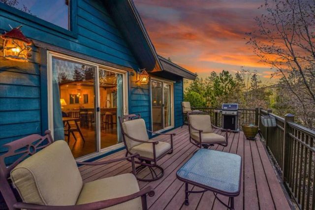 26623 Hillcrest Lane, Lake Arrowhead, CA 92352