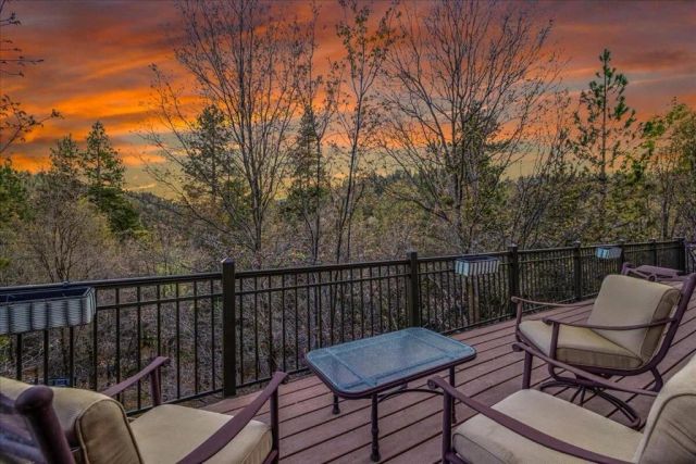 26623 Hillcrest Lane, Lake Arrowhead, CA 92352