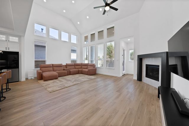 1800 Friendship Lane, Argyle, TX 76226
