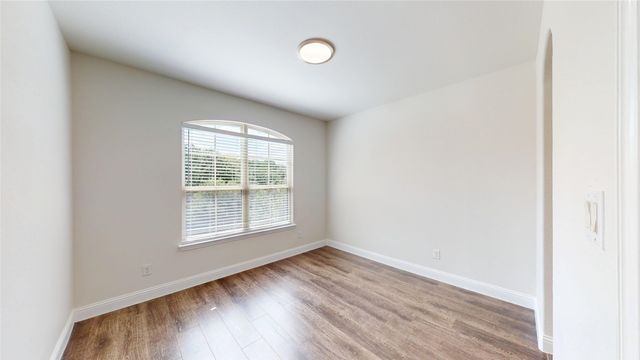 2201 Windswept Place, Arlington, TX 76012
