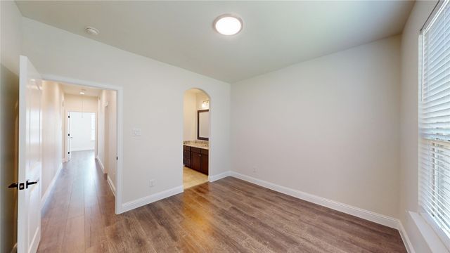 2201 Windswept Place, Arlington, TX 76012