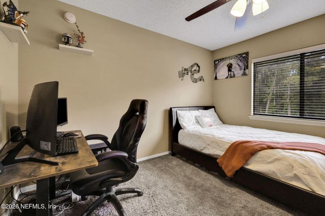 752 GINGER MILL Drive, Jacksonville, FL 32259