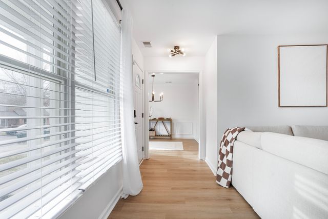 489 Amberley Drive, Lexington, KY 40515