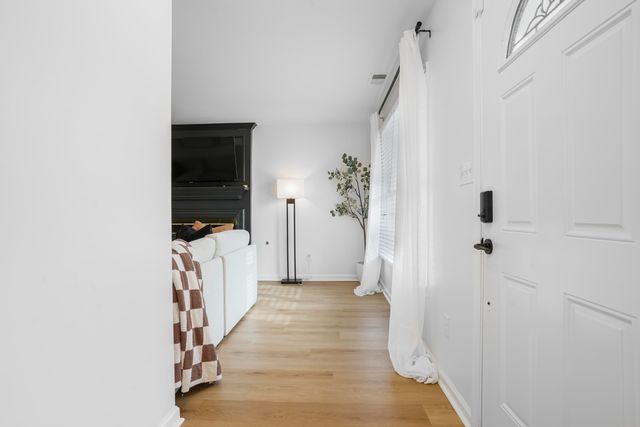 489 Amberley Drive, Lexington, KY 40515