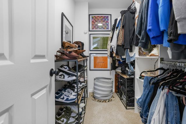 489 Amberley Drive, Lexington, KY 40515