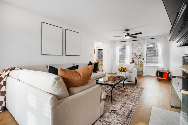 489 Amberley Drive, Lexington, KY 40515