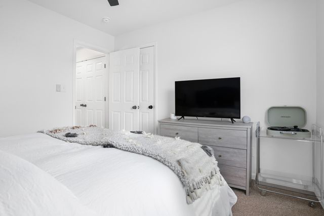 489 Amberley Drive, Lexington, KY 40515