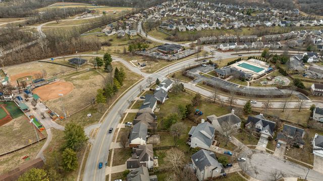 489 Amberley Drive, Lexington, KY 40515