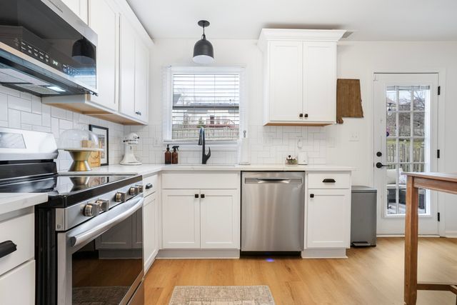 489 Amberley Drive, Lexington, KY 40515