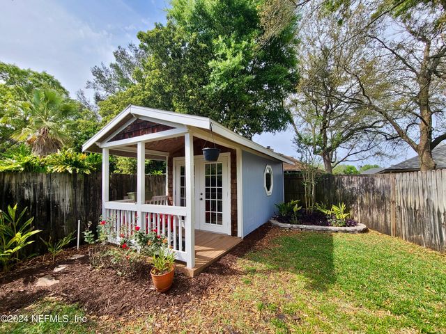 1150 NESTING EAGLES Lane, Jacksonville, FL 32225