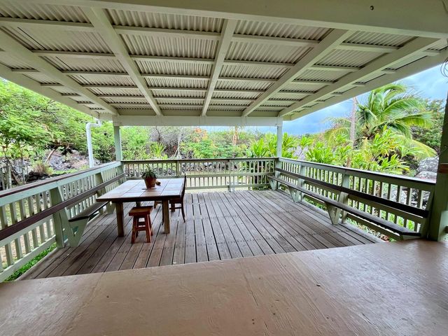 35006 Piilani Hwy, Hana, HI 96713