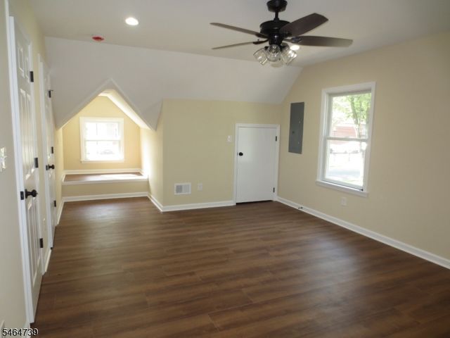 104 Andrew St, Green Brook Twp., NJ 08812