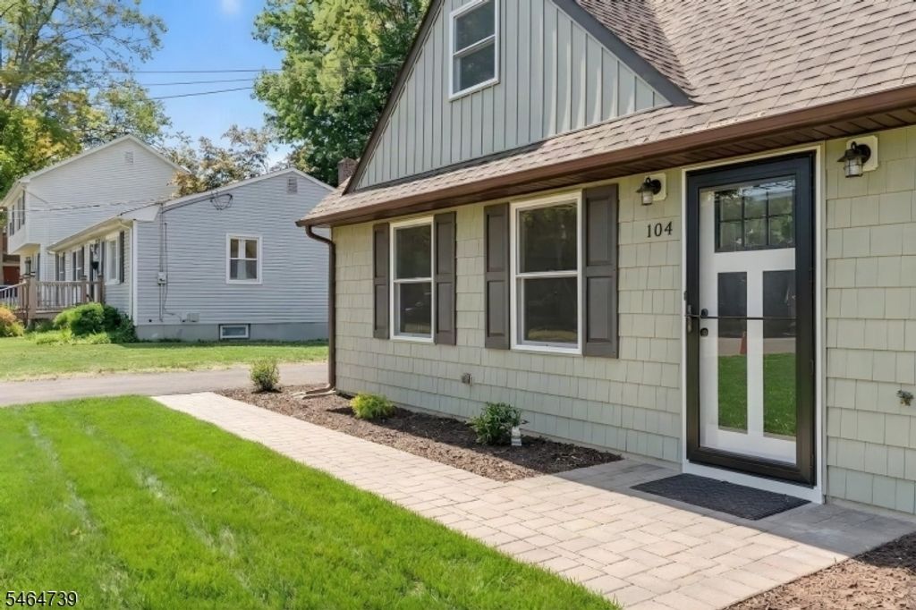 104 Andrew St, Green Brook Twp., NJ 08812 — photo 4