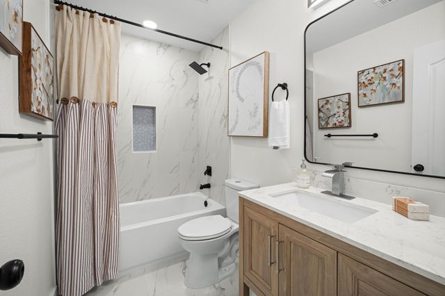 1806 Carriage Club DR, Cedar Park, TX 78613