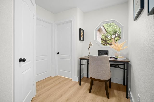 1806 Carriage Club DR, Cedar Park, TX 78613
