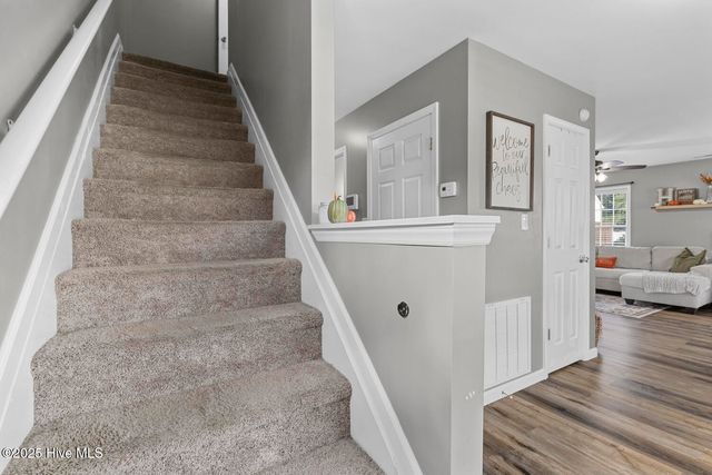 100 Chinkapin Court, Jacksonville, NC 28546