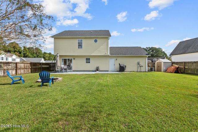 100 Chinkapin Court, Jacksonville, NC 28546