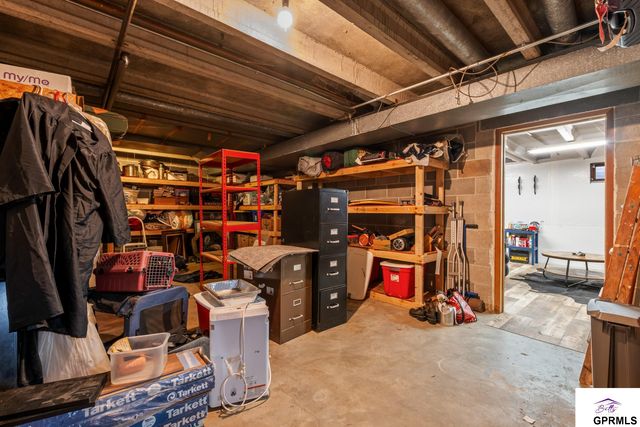 221 S 162nd Street, Lincoln, NE 68520