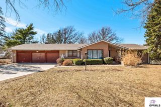 221 S 162nd Street, Lincoln, NE 68520