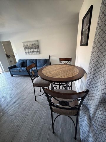 4807 Ponce De Leon Blvd 1, Coral Gables, FL 33146