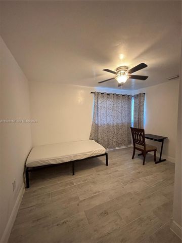 4807 Ponce De Leon Blvd 1, Coral Gables, FL 33146