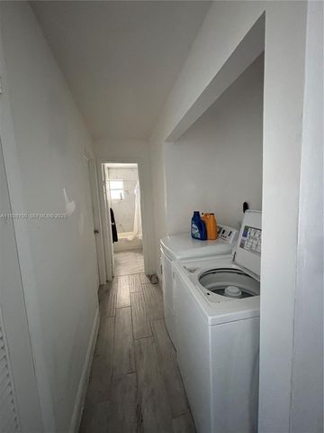 4807 Ponce De Leon Blvd 1, Coral Gables, FL 33146