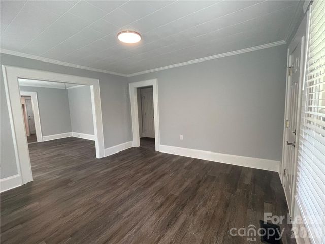 624 Pinoca Road, Charlotte, NC 28208