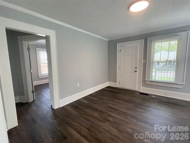 624 Pinoca Road, Charlotte, NC 28208