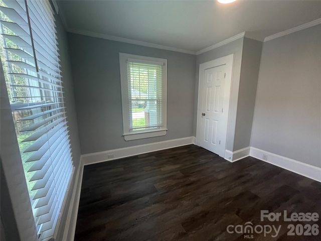 624 Pinoca Road, Charlotte, NC 28208