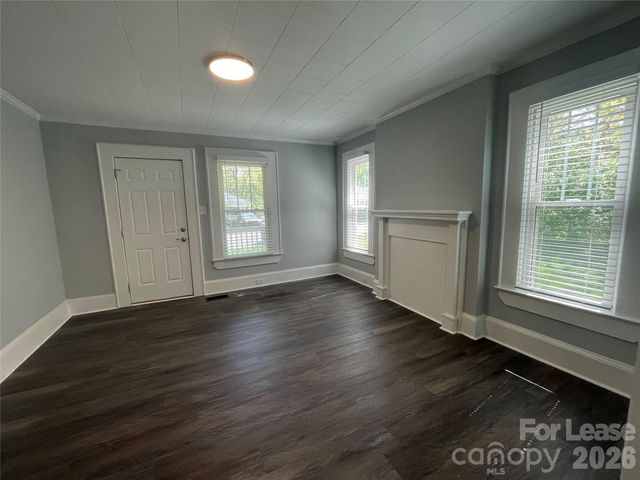 624 Pinoca Road, Charlotte, NC 28208