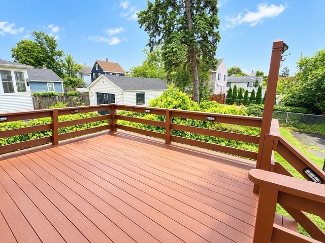 18 Clement Ave, Peabody, MA 01960
