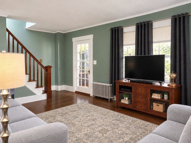 18 Clement Ave, Peabody, MA 01960